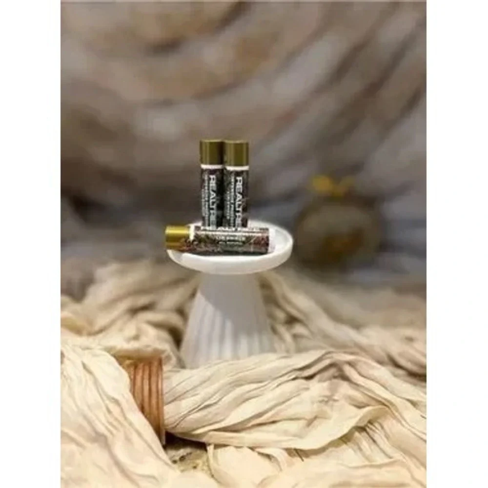 Source Unknown protective lip